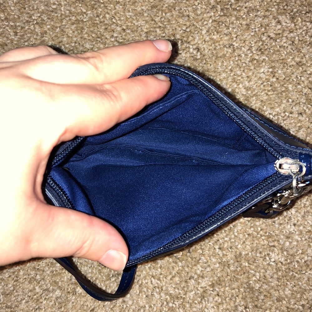 Coach clutch- Authentic! - Picture 4 of 5